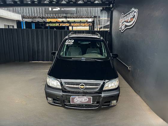 CHEVROLET ZAFIRA 2.0 MPFI ELEGANCE 8V FLEX 4P MANUAL